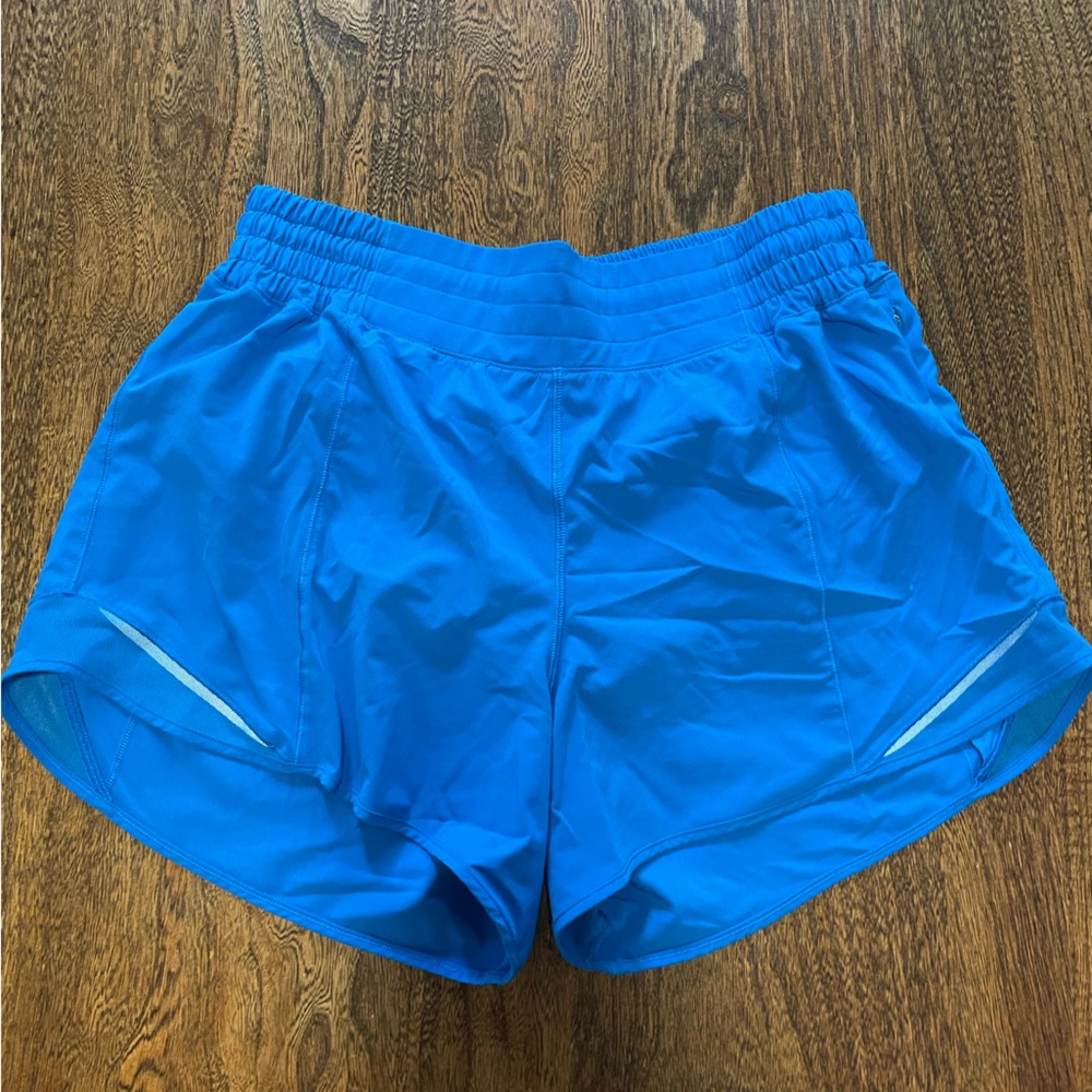 Lululemon hotty hot high rise 4”